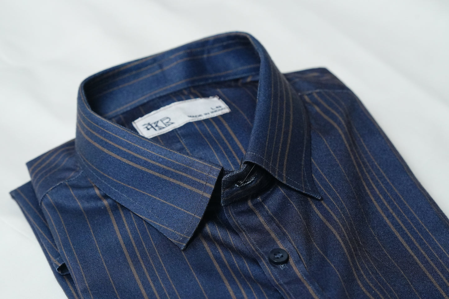 Classic Vintage Navy Blue Loose Fit Lining Shirt