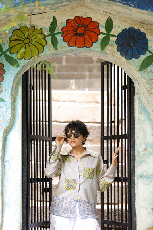 "Sona Kitna Sona Hai" - Unisex